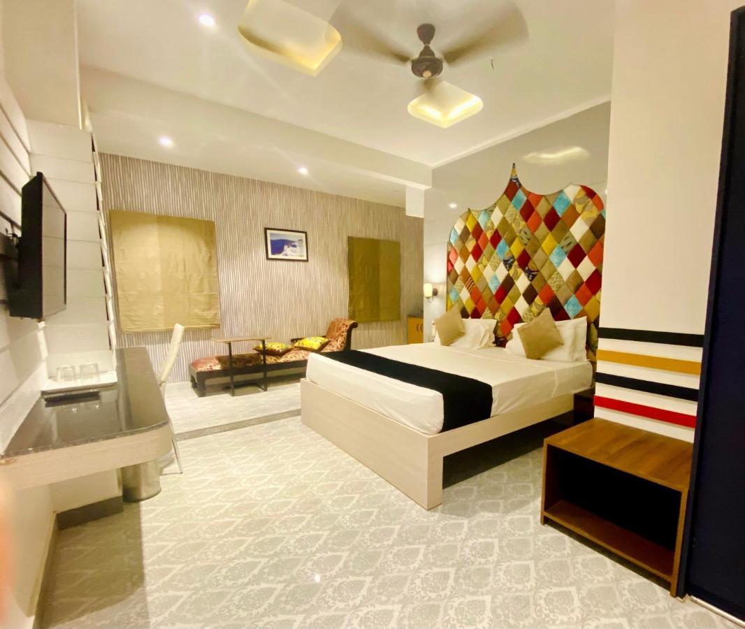 Itsy Hotels Banana Boutique Varanasi Luaran gambar